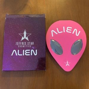 Jeffree Star Alien palette